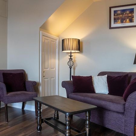 The Waterfront (Adults Only) Hotel Dingle Bagian luar foto