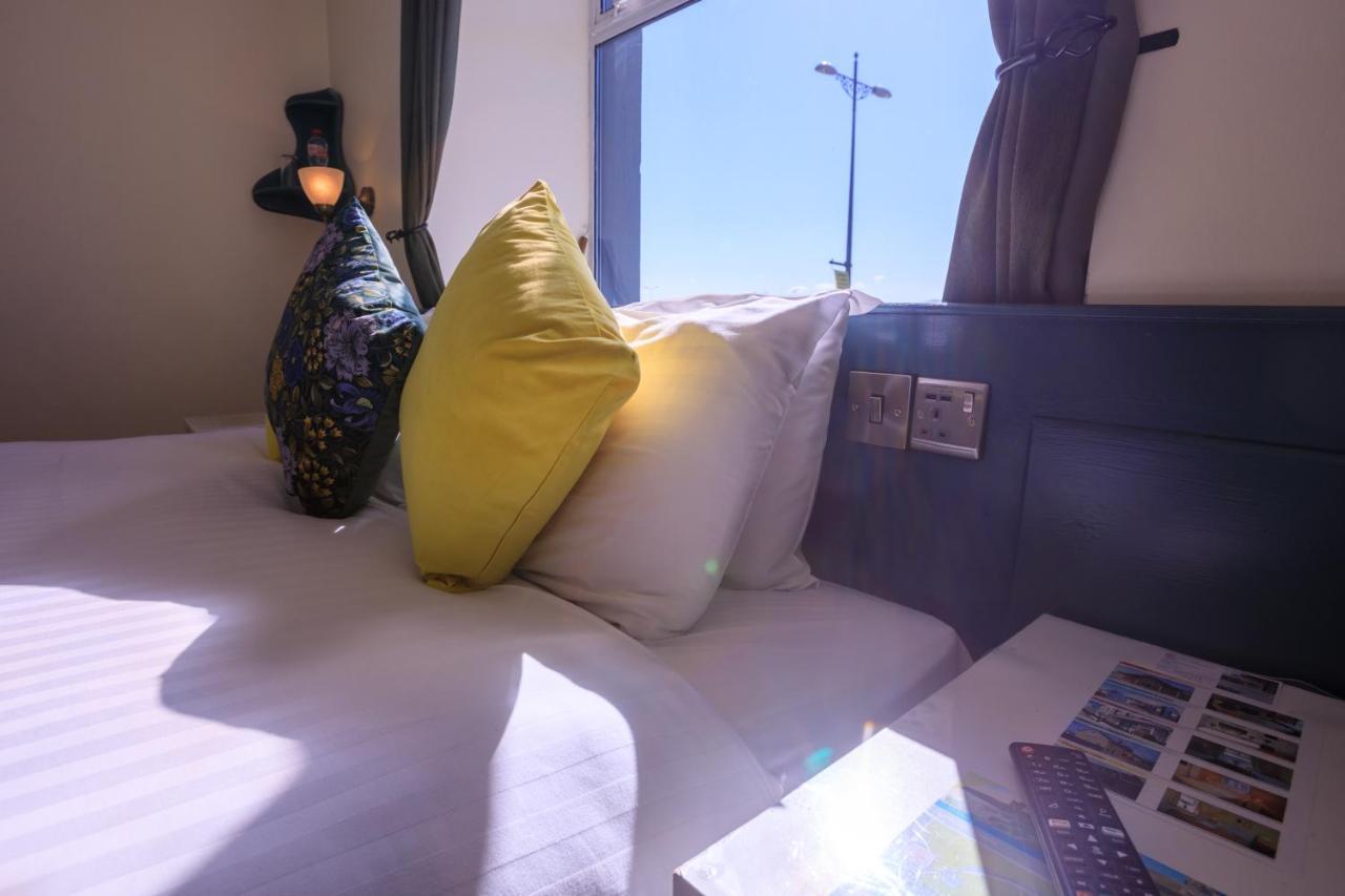 The Waterfront (Adults Only) Hotel Dingle Bagian luar foto